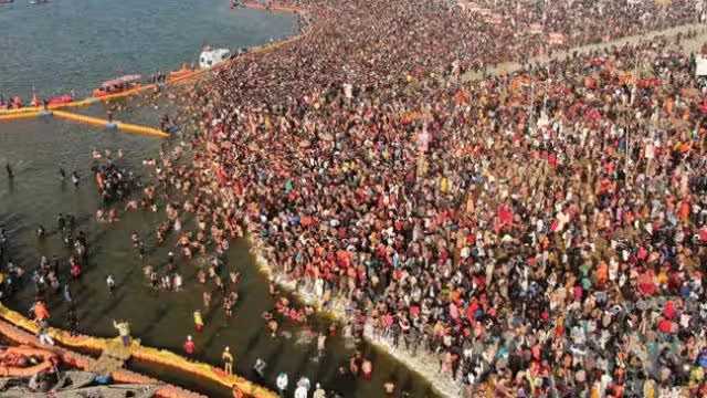 प्रयागराज महाकुंभ में एआई से लैस कैमरों का इस्तेमाल प्रयागराज महाकुंभ में एआई से लैस कैमरों का इस्तेमाल